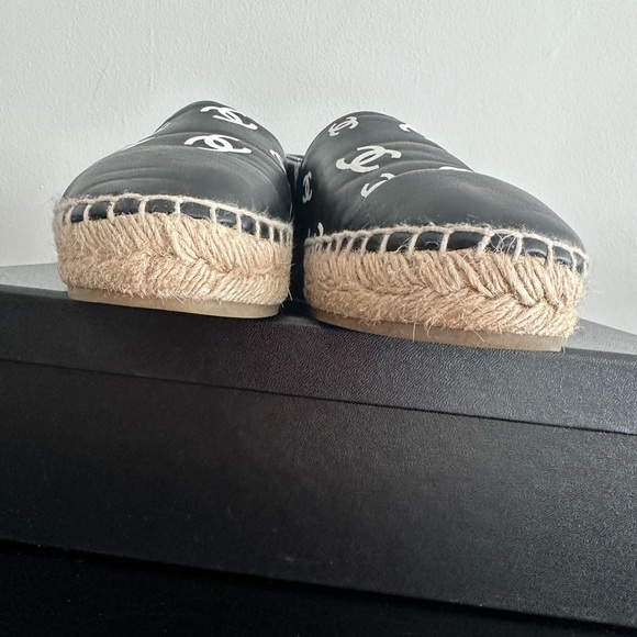 Chanel Black X White Leather CC All Over Icon Espadrilles - Picture 6 of 9